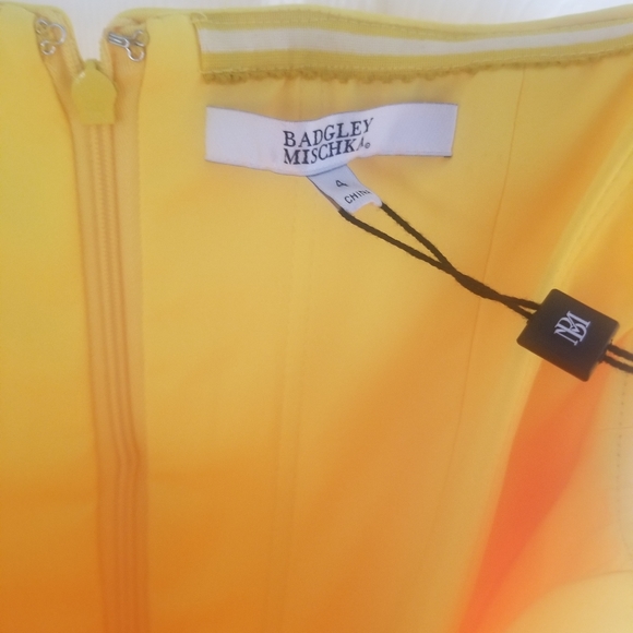 Badgley Mischka Off-the-Shoulder Short-Sleeve Belted Flounce Hem Scuba Dress - Picture 5 of 5